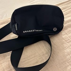 OTF lululemon belt bag